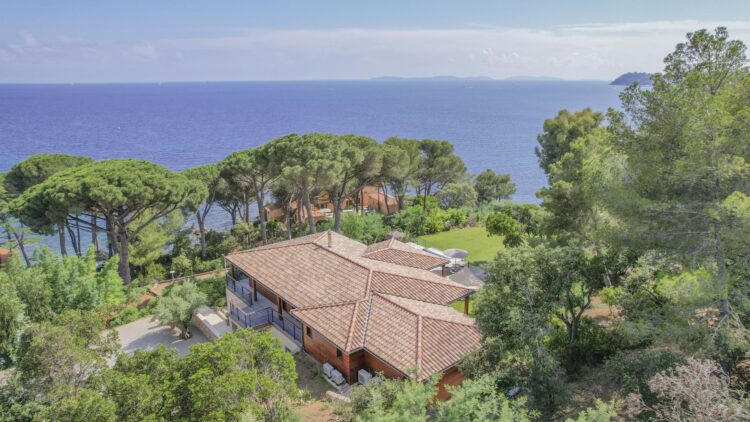 Villa Port Cros Luxus Ferienhaus Cote D Azur Mieten Meerblick