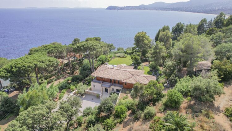 Villa Port Cros Luxus Ferienhaus Cote D Azur Mieten Umgebung