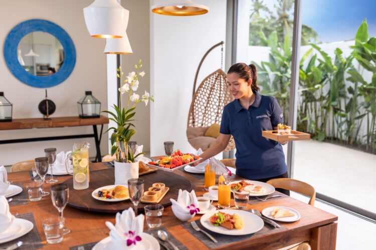 Villa Roxo Luxus Ferienhaus Phuket Am Meer Mieten Frühstück