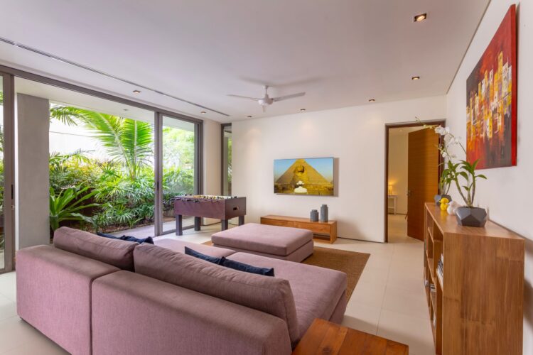 Villa Roxo Luxus Ferienhaus Phuket Am Meer Mieten Tv Room