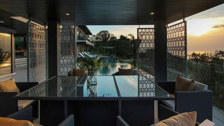 Villa Saan Luxus Ferienhaus Phuket Mit Meerblick Mieten Outdoor Lounge