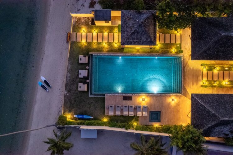 Villa Sai Tai Luxus Ferienhaus Koh Samui Am Strand Mieten Pool By Night