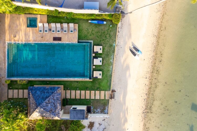 Villa Sai Tai Luxus Ferienhaus Koh Samui Am Strand Mieten Strand