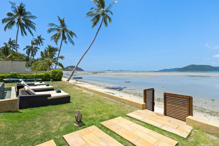 Villa Sai Tai Luxus Ferienhaus Koh Samui Am Strand Mieten Strandzugang