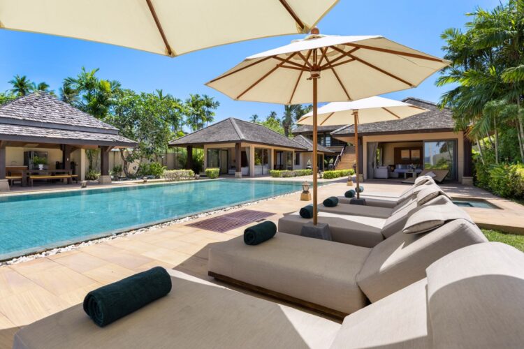 Villa Sai Tai Luxus Ferienvilla Koh Samui Am Strand Mieten Pool