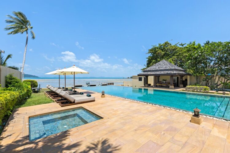 Villa Sai Tai Luxus Ferienvilla Koh Samui Am Strand Mieten Poolterrasse
