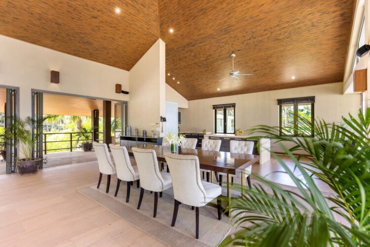 Villa Sai Tai Luxus Ferienvilla Koh Samui Am Strand Mieten Wohnbereich