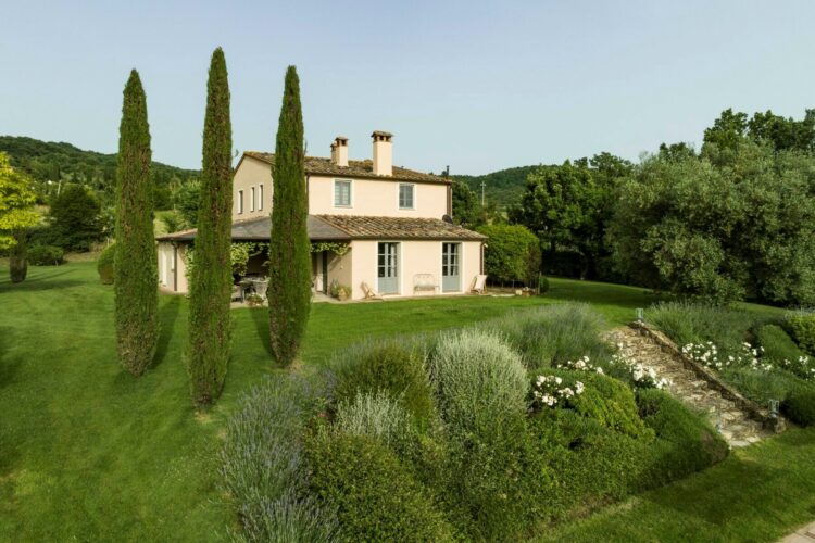 Villa San Casciano Luxus Ferienhaus Toskana Mieten Garten