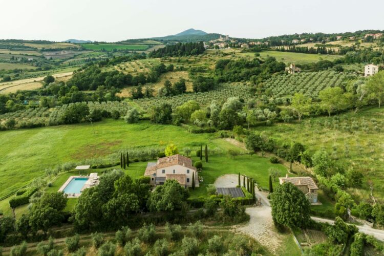 Villa San Casciano Luxus Ferienhaus Toskana Mieten Landschaft