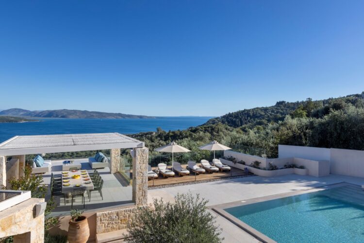 Villa San Stefano Luxus Ferienhaus Korfu Mieten Ausblick