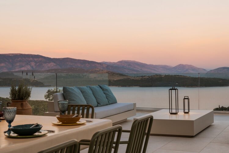 Villa San Stefano Luxus Ferienhaus Korfu Mieten Meerblick