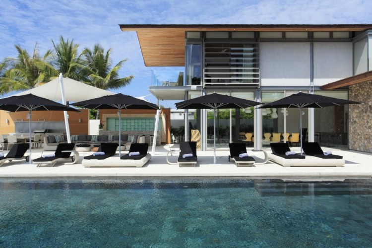 Villa Sava Voli Phuket Poolbereich