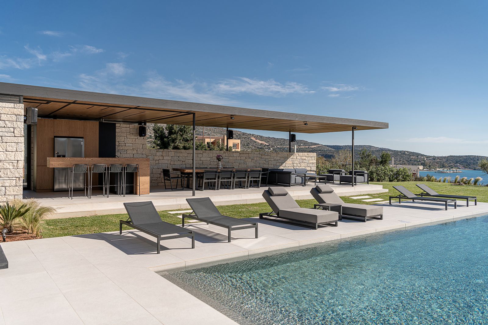 Villa Sea View Chania Luxus Ferienhaus Kreta Mieten Liegen