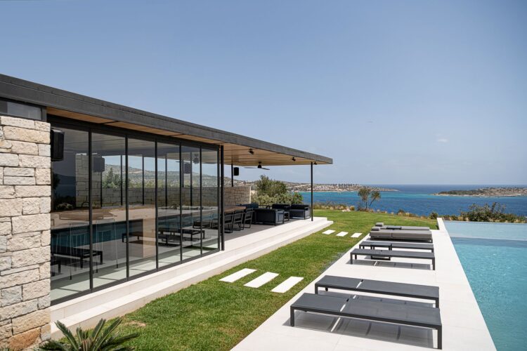 Villa Sea View Chania Luxus Ferienhaus Kreta Mieten Terrasse