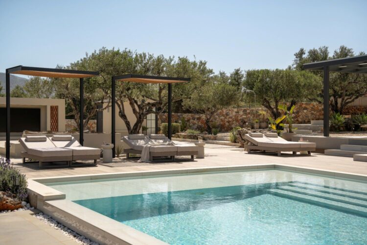 Villa Stavros Luxis Ferienhaus Kreta Chania Mieten Daybeds