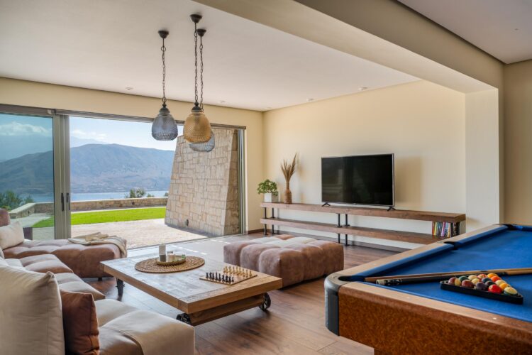 Villa Sunlight Luxus Ferienvilla Kreta Mieten Billiard