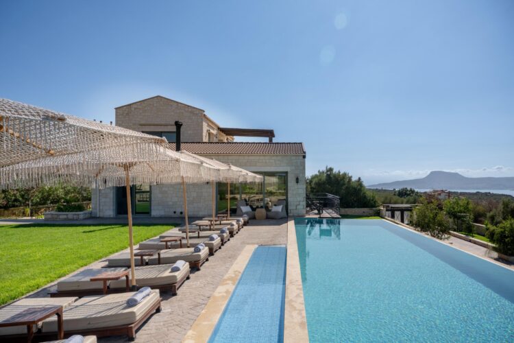 Villa Sunlight Luxus Ferienvilla Kreta Mieten Poolbereich