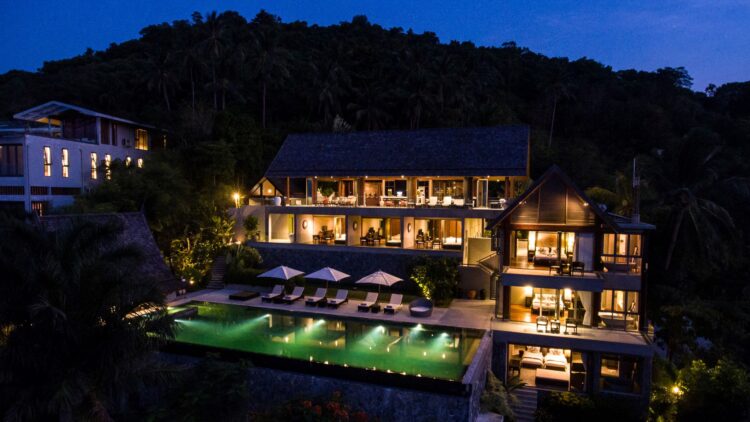 Villa Suralai Luxus Ferienhaus Koh Samui Mit Pool Mieten Abendstimmng