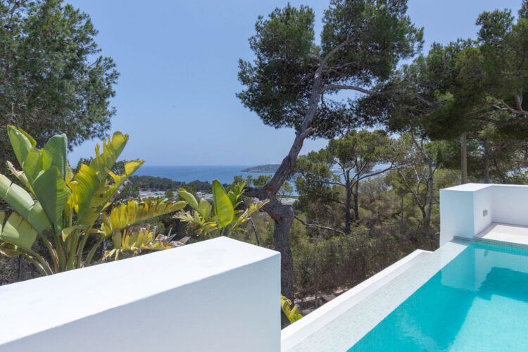 Villa Talamanca Luxus Ferienvilla Ibiza Mieten View