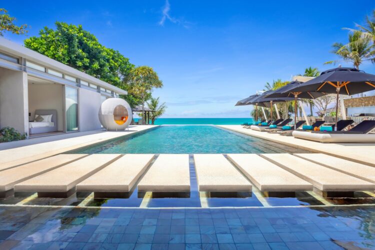 Villa Tievoli Luxus Ferienhaus Phuket Am Strand Mieten Poolterrasse