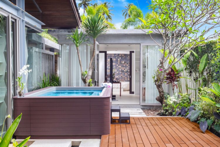 Villa Tievoli Luxus Ferienhaus Phuket Am Strand Mieten Whirlpool