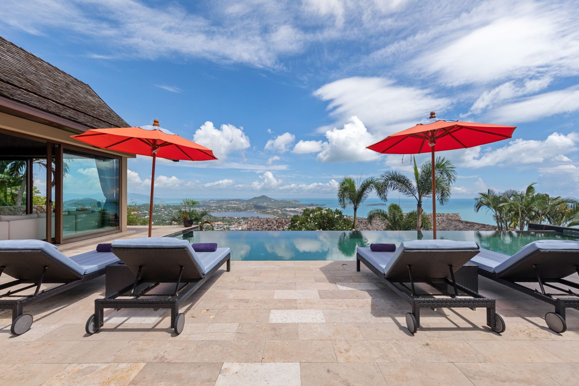 Villa Tiga Luxus Ferienhaus Koh Samui Mit Pool Mieten Liegen