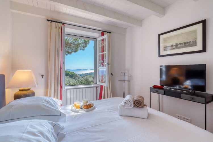 Villa View De Mer Luxus Ferienhaus Cite D Azur Mieten Bett