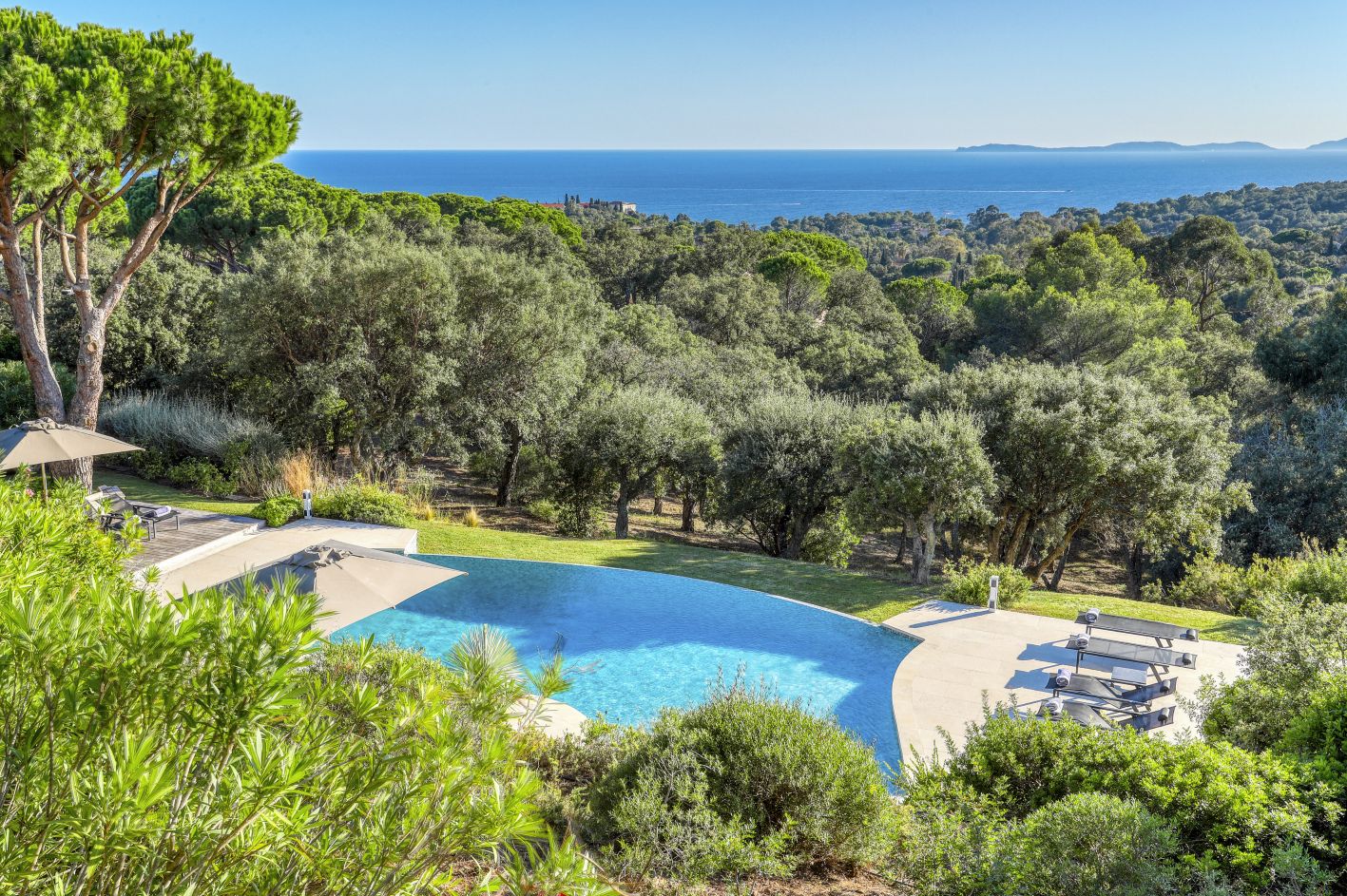 Villa View De Mer Luxus Ferienhaus Cite D Azur Mieten Lage