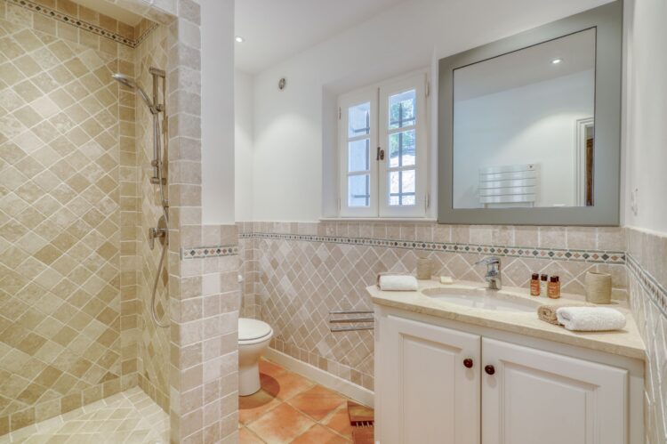 Villa View De Mer Luxus Ferienhaus Cite D Azur Mieten Wc