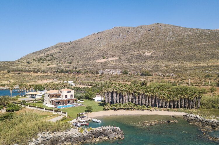 Villa Xenia Luxus Ferienhaus Kreta Am Strand Lage