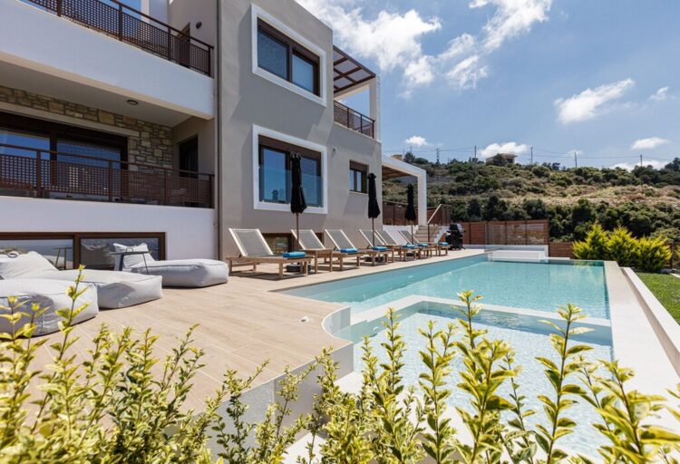 Villa Yara Luxus Ferienhaus Kreta Mieten Garten