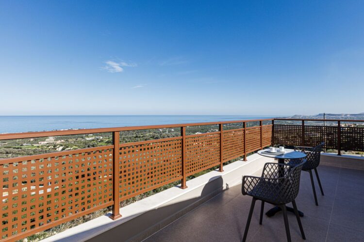 Villa Yara Luxus Ferienhaus Kreta Mieten Terrasse
