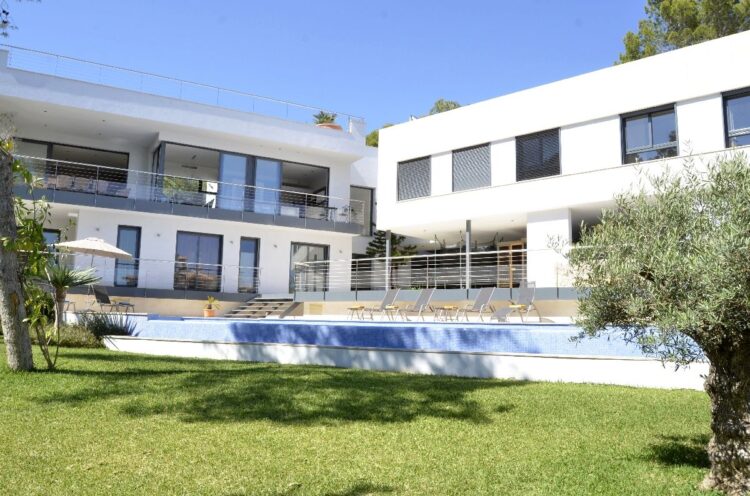 Villa Del Mar Luxus Ferienvilla Mallorca Mieten Garten