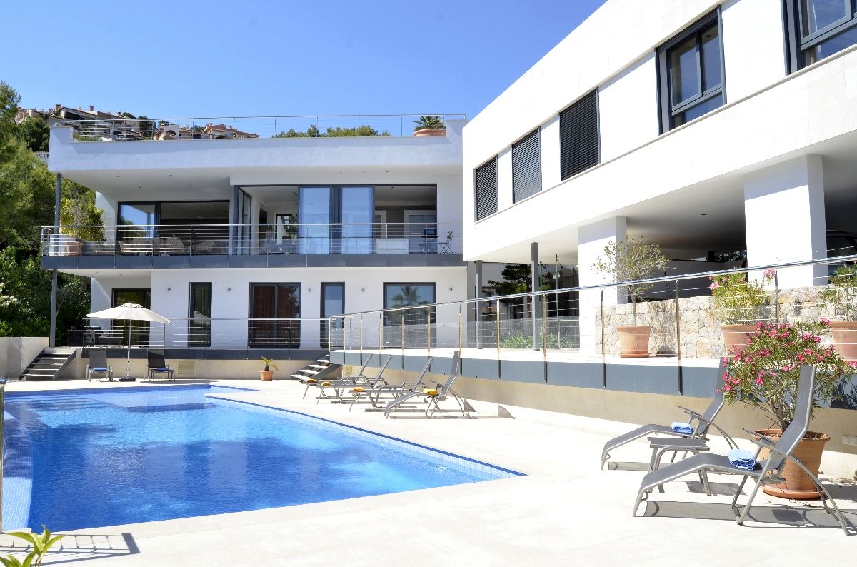 Villa Del Mar Luxus Ferienvilla Mallorca Mieten Terrasse