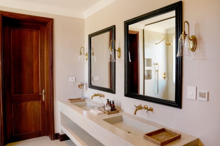Waldeck Namibia Luxus Safari Lodge Afrika Mieten Bad