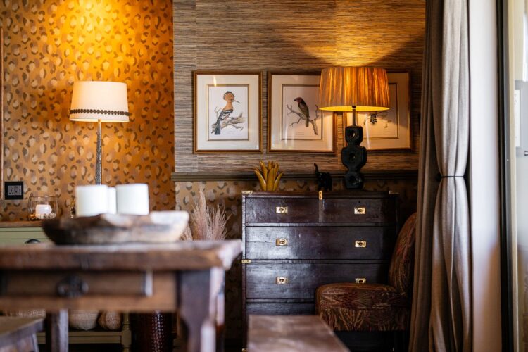 Waldeck Namibia Luxus Safari Lodge Afrika Mieten Details