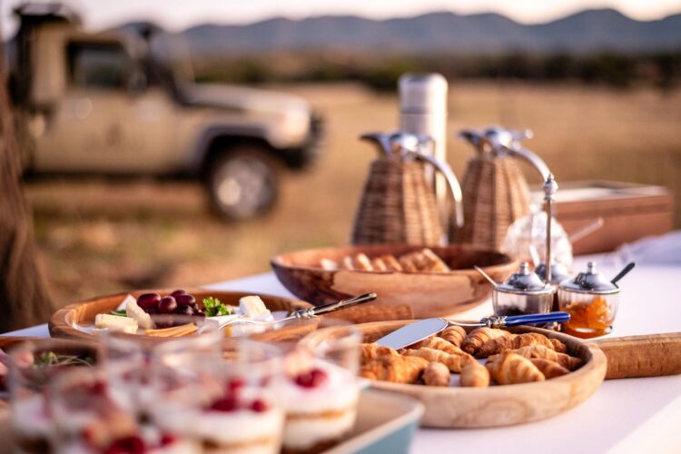 Waldeck Namibia Luxus Safari Lodge Afrika Mieten Frühstück