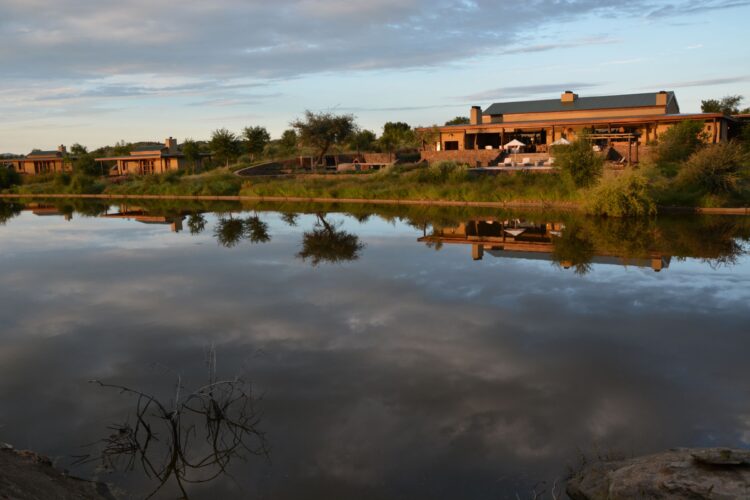 Waldeck Namibia Luxus Safari Lodge Afrika Mieten Lage