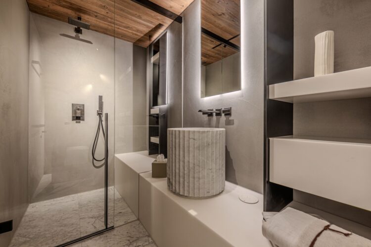 Wellness Chalet Mountain Luxus Ferienhaus Österreich Kitzbühel Mieten Bad