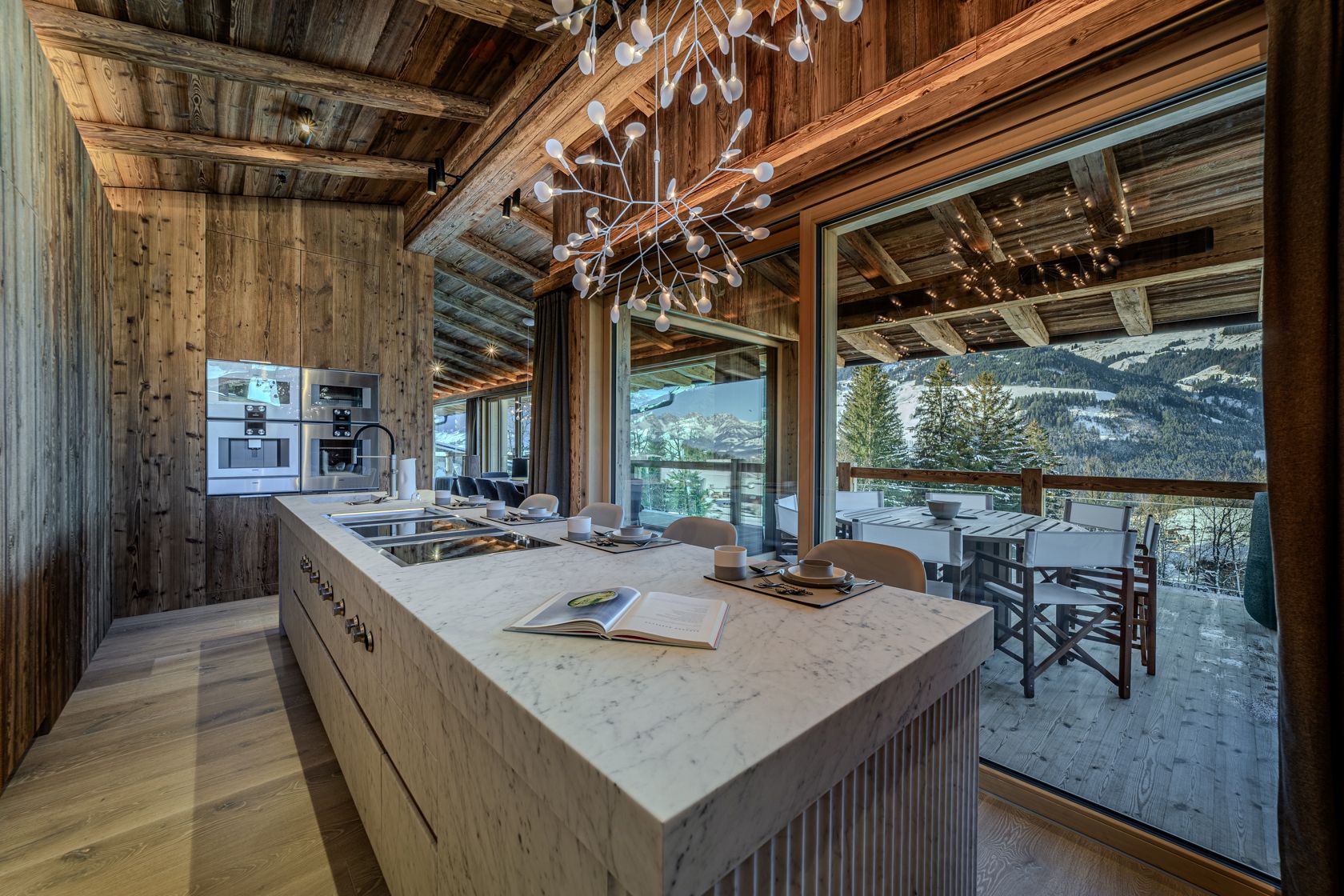 Wellness Chalet Mountain Luxus Ferienhaus Österreich Kitzbühel Mieten Küche