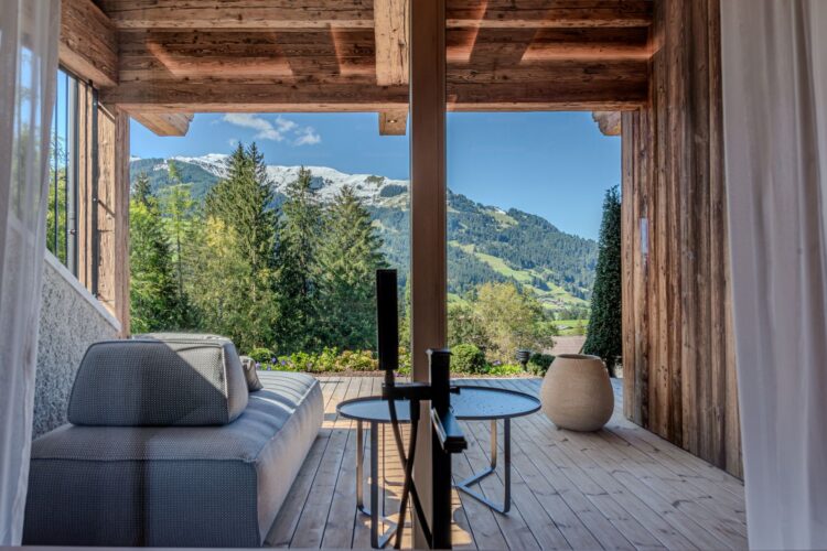 Wellness Chalet Mountain Luxus Ferienhaus Österreich Kitzbühel Mieten Sommer