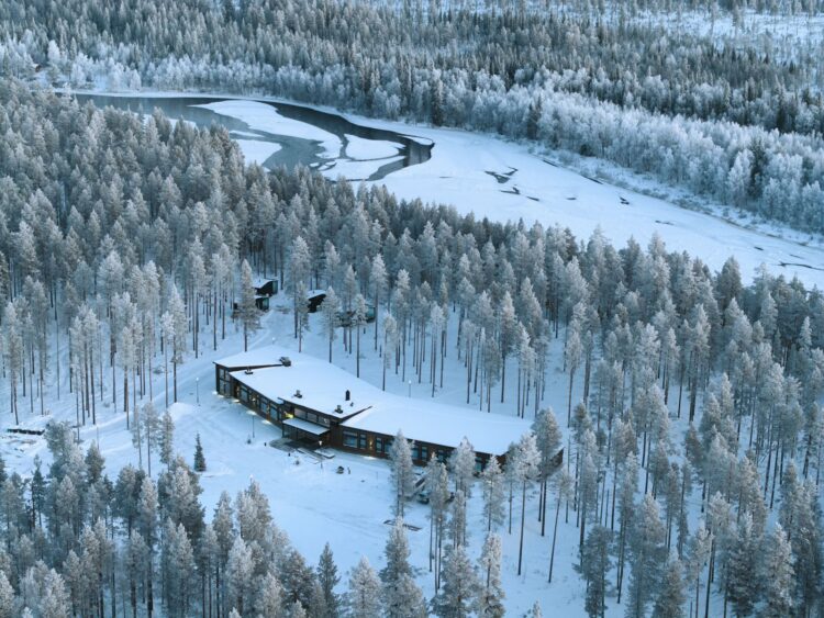 Wilderness Lodge Luxus Ferienhaus Lappland Mieten Lage