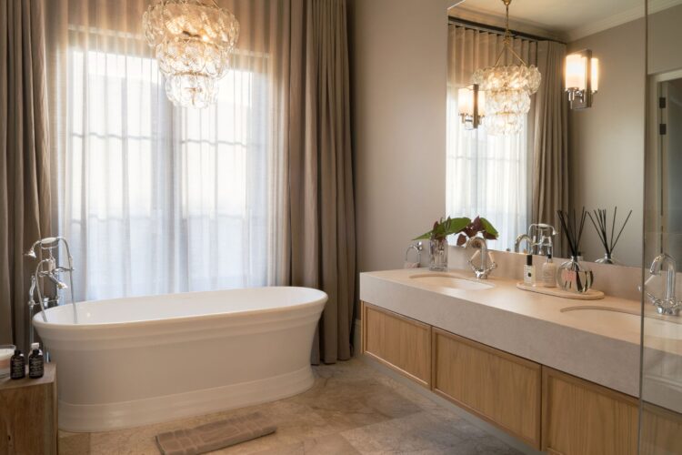 Winelands Escape Luxus Ferienvilla Franschhoek Südafrika Mieten Badewanne