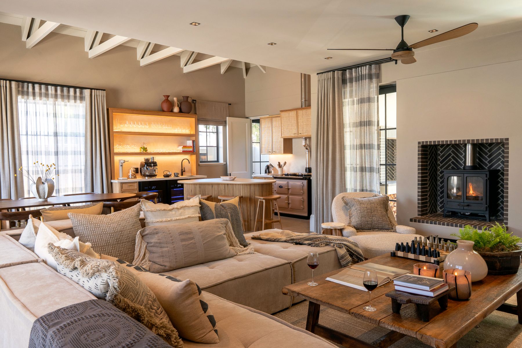 Winelands Escape Luxus Ferienvilla Franschhoek Südafrika Mieten Wohnzimmer