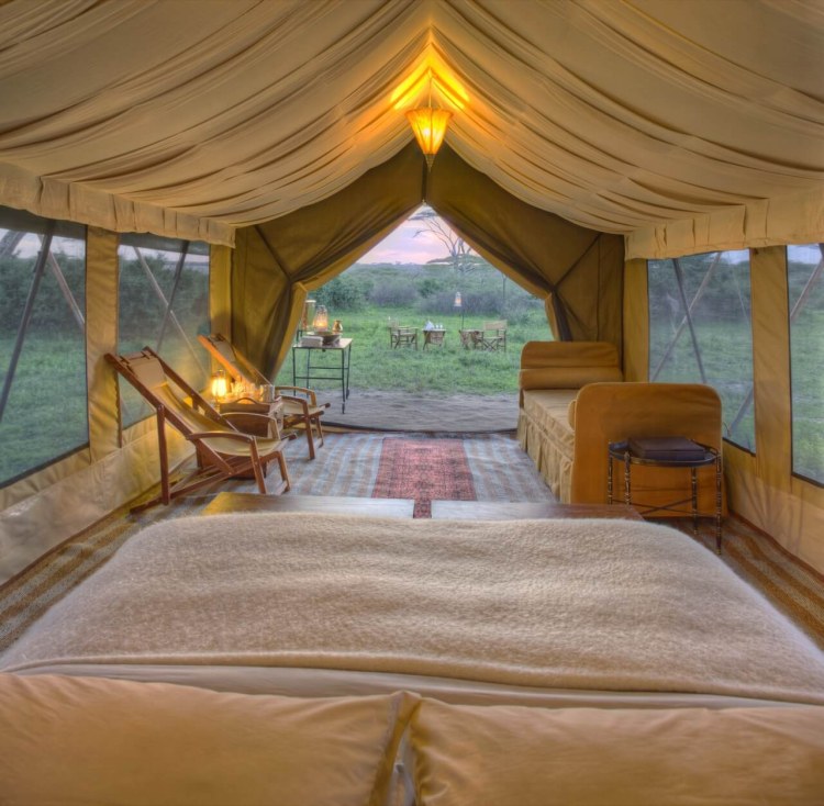 Serengeti Guest Room1.jpg