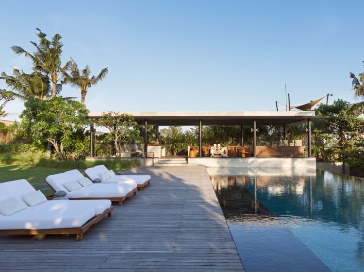 Arnalaya Beach House Bali Pool Infinity.jpg (2)