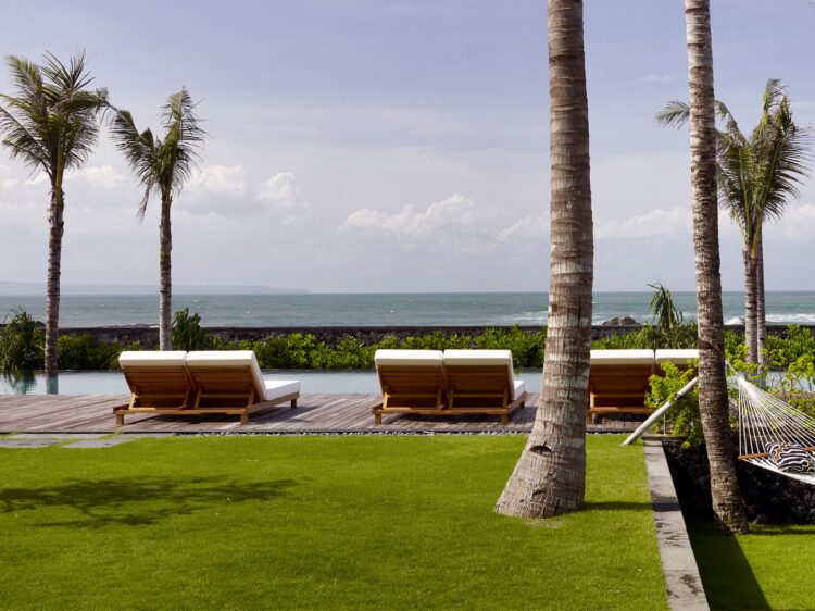 Arnalaya Beach House Canggu Garten Entspannt