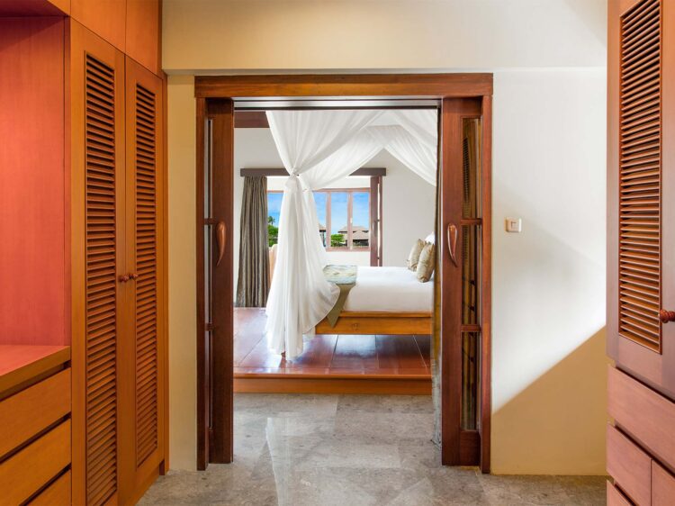 Bayu Gita Ketewel Bali Eingang Luxusvilla Mieten