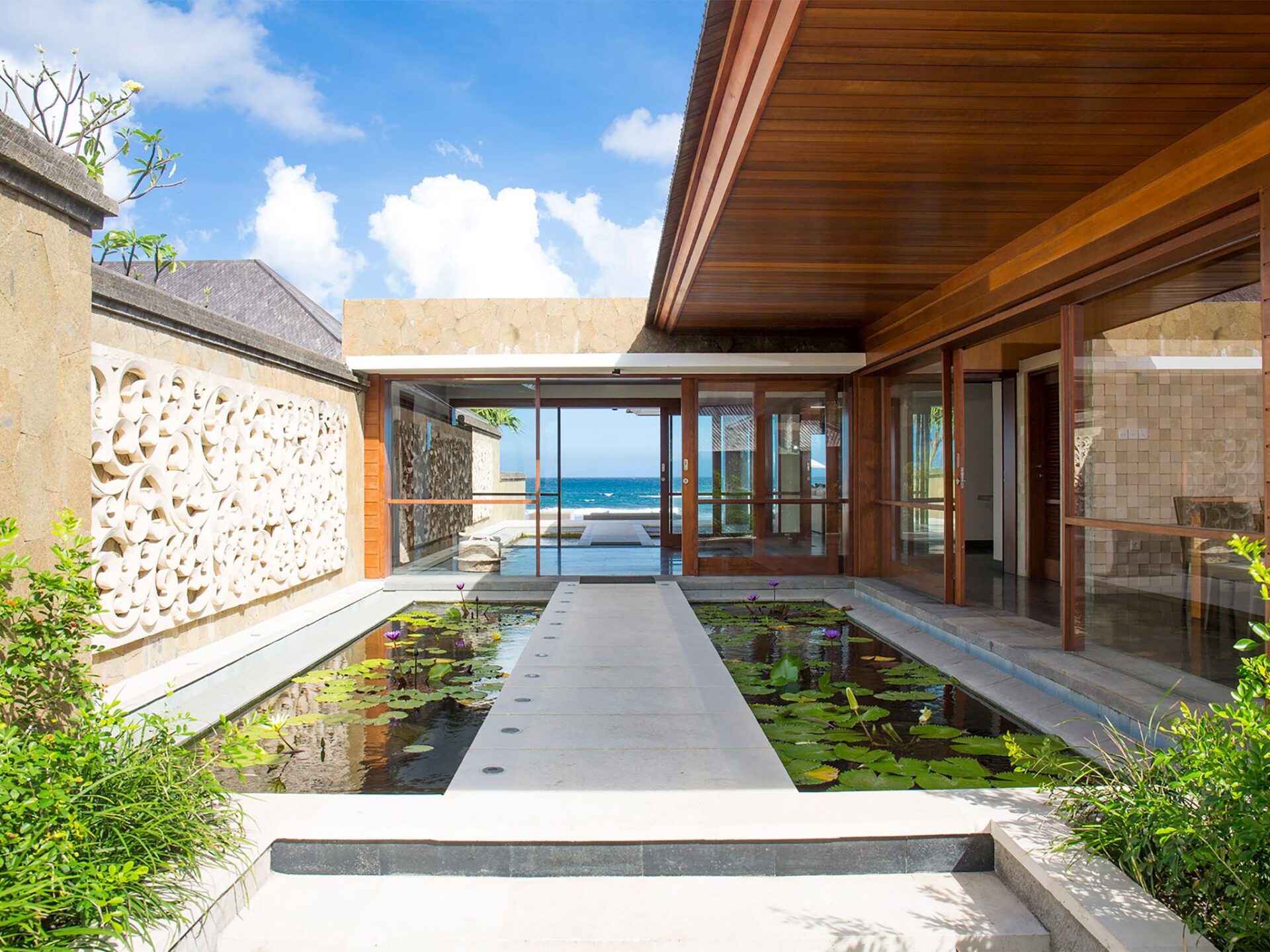 Bayu Gita Ketewel Bali Strand Pabean Beach Villa Mieten