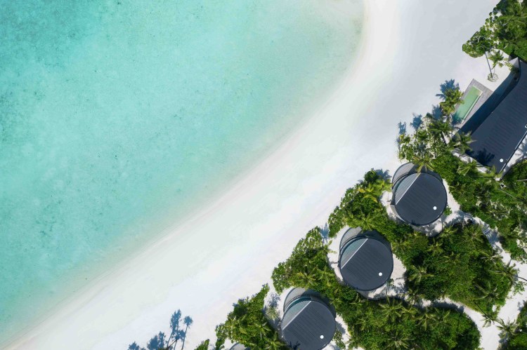 Exklusive Hoteleröffnung Malediven - The Ritz Carlton Maldives Fari Islands